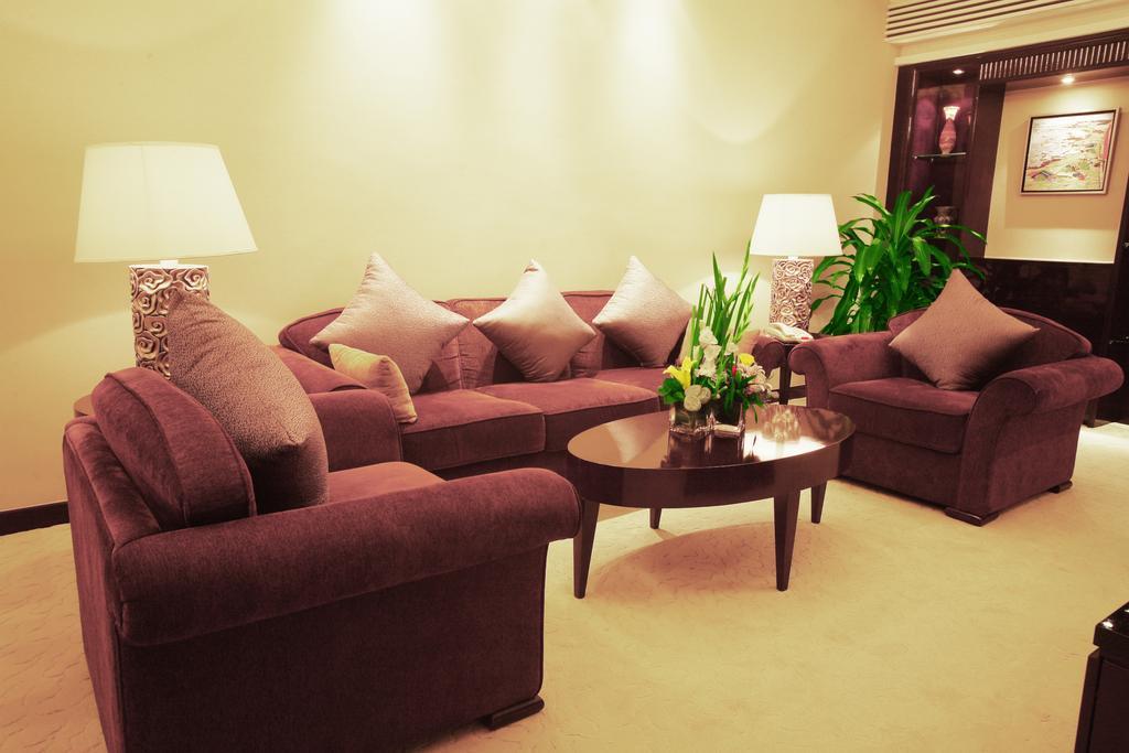 Tienyow Grand Hotel Haikou  Zimmer foto