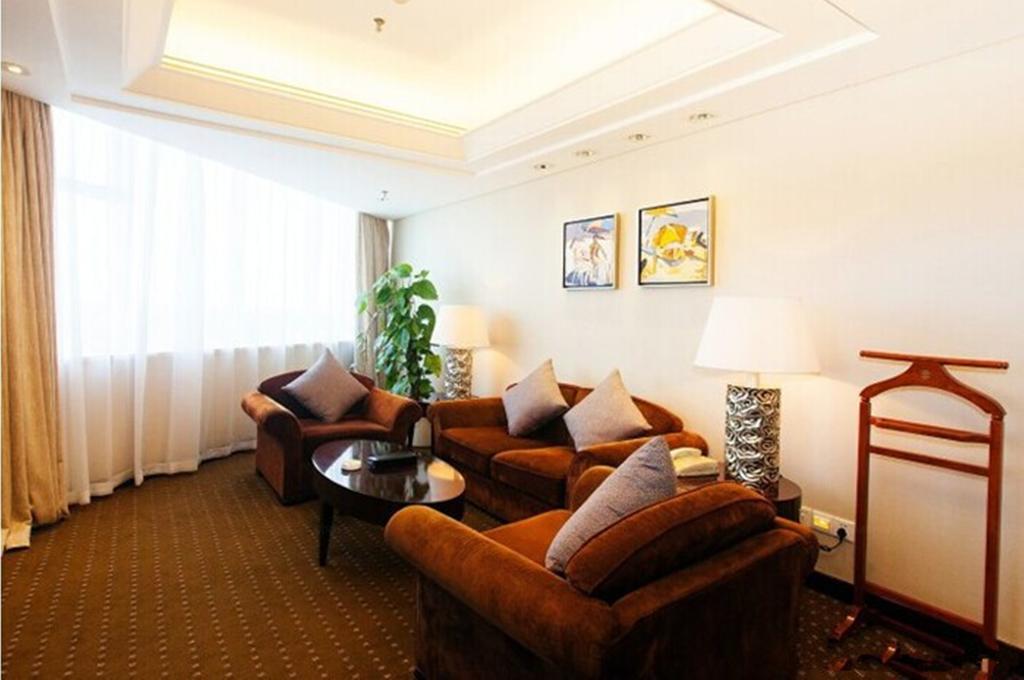 Tienyow Grand Hotel Haikou  Zimmer foto